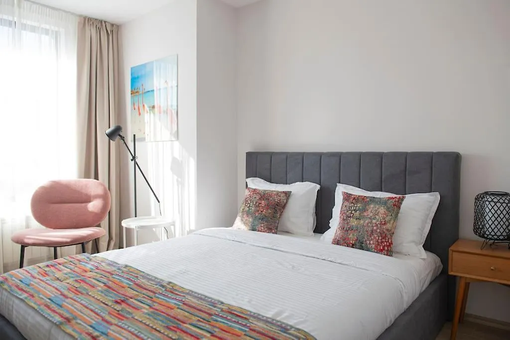 Madrid: A Modern 2-Bedroom Apartment With Parking Sofia